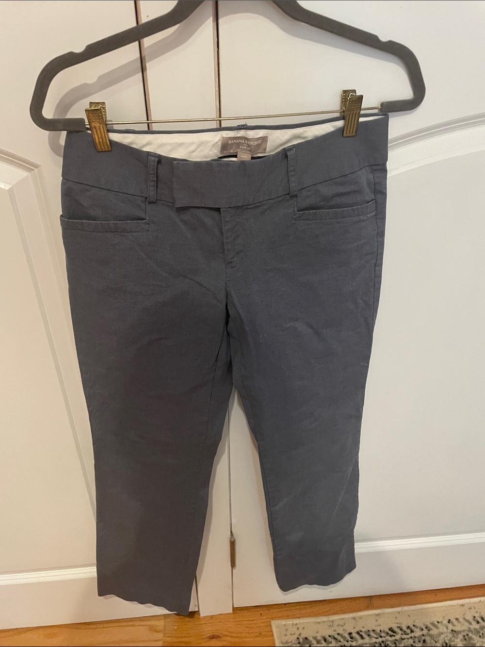 Banana Republic Women’s classic mid-rise slim, straight dress pants